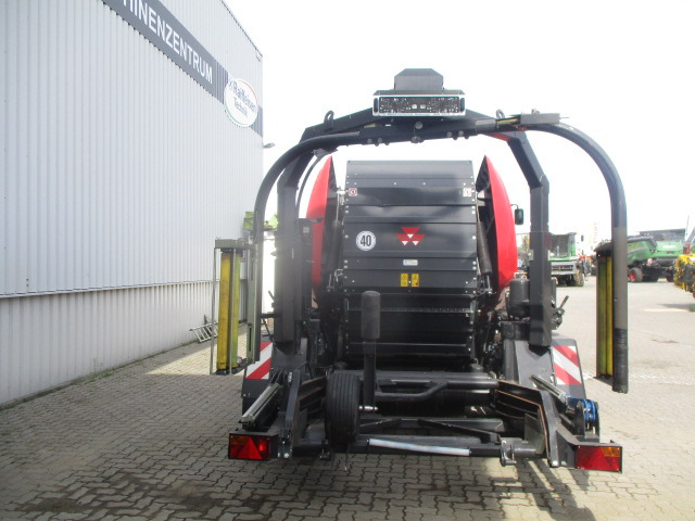 Massey Ferguson MF 716 Press-Wickel-Komb - Stroje na zber krmovín: obrázok 3 Massey Ferguson MF 716 Press-Wickel-Komb - Stroje na zber krmovín: obrázok 3