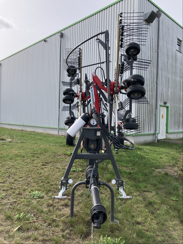Massey Ferguson RK 842 SD-TRC - Obracač sena: obrázok 3 Massey Ferguson RK 842 SD-TRC - Obracač sena: obrázok 3