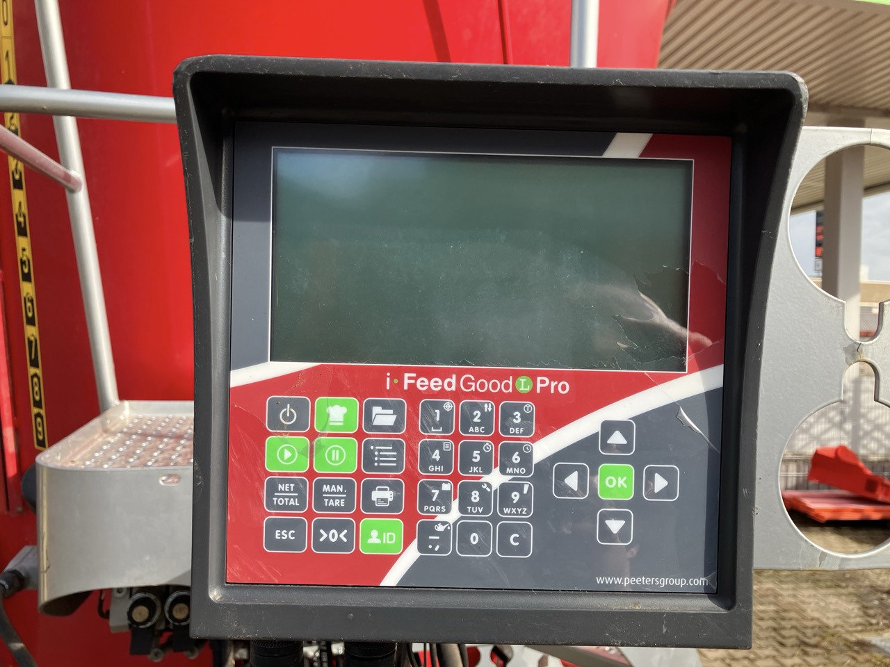 Peecon Biga 20-215 Twin Plus - Kŕmny voz: obrázok 5 Peecon Biga 20-215 Twin Plus - Kŕmny voz: obrázok 5