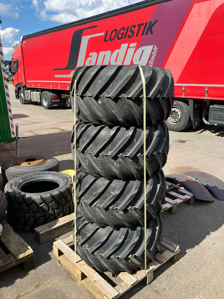 Schäffer Bereifung 31x15.5-15 AS - Stroj a zariadenia na chov hospodárskych zvierat: obrázok 1 Schäffer Bereifung 31x15.5-15 AS - Stroj a zariadenia na chov hospodárskych zvierat: obrázok 1