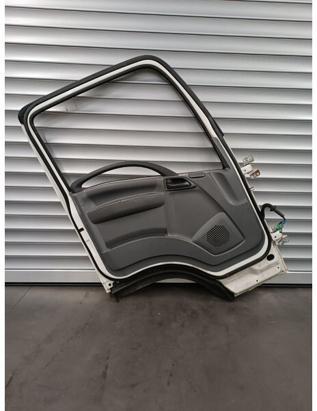 Isuzu LH - DRIVER - SX - LATO GUIDA - Dvere a diely pre Nákladné auto: obrázok 2 Isuzu LH - DRIVER - SX - LATO GUIDA - Dvere a diely pre Nákladné auto: obrázok 2