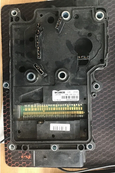 Iveco ECU, ABS, EBS, etc - Riadiaca jednotka pre Nákladné auto: obrázok 1 Iveco ECU, ABS, EBS, etc - Riadiaca jednotka pre Nákladné auto: obrázok 1