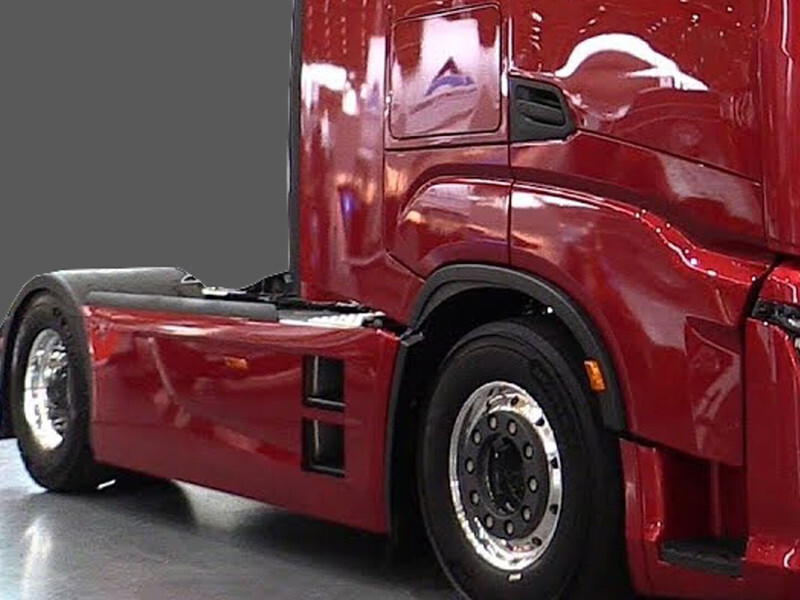 Iveco S WAY EURO 6 Sideskirts / Fairings - Aerodynamika/ Spojler pre Nákladné auto: obrázok 4 Iveco S WAY EURO 6 Sideskirts / Fairings - Aerodynamika/ Spojler pre Nákladné auto: obrázok 4