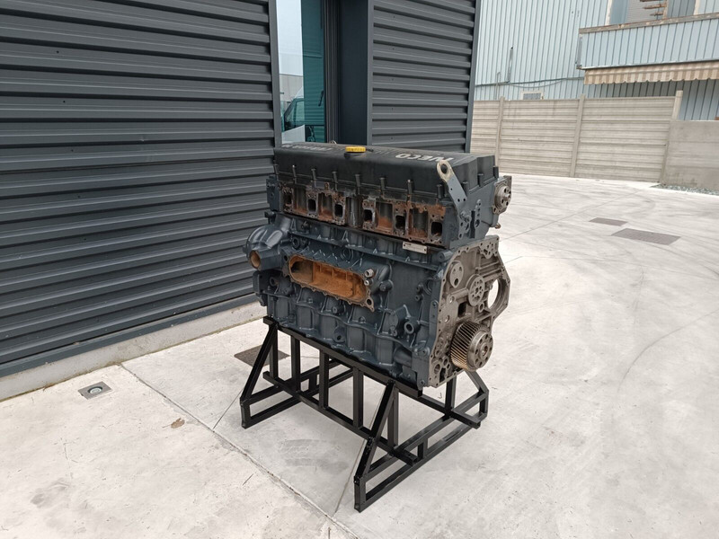 Iveco STRALIS CURSOR 13 F3BE3681 EURO 5 RECONDITIONED WITH WARRANTY - Motor pre Nákladné auto: obrázok 2 Iveco STRALIS CURSOR 13 F3BE3681 EURO 5 RECONDITIONED WITH WARRANTY - Motor pre Nákladné auto: obrázok 2