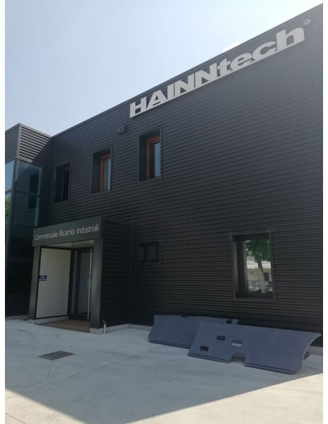 Iveco TURBOSTAR 190 - 190.48 - Aerodynamika/ Spojler pre Nákladné auto: obrázok 2 Iveco TURBOSTAR 190 - 190.48 - Aerodynamika/ Spojler pre Nákladné auto: obrázok 2