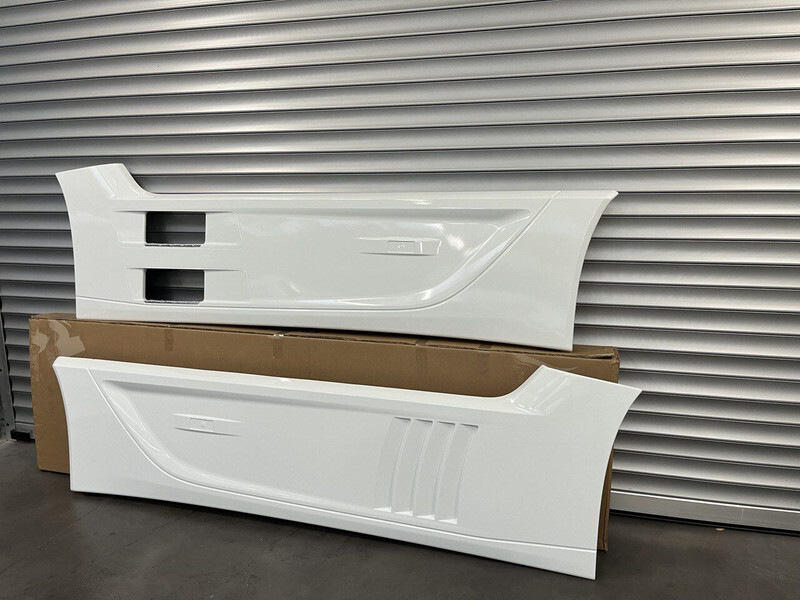 Mercedes-Benz AROCS ACTROS - Aerodynamika/ Spojler pre Nákladné auto: obrázok 3 Mercedes-Benz AROCS ACTROS - Aerodynamika/ Spojler pre Nákladné auto: obrázok 3