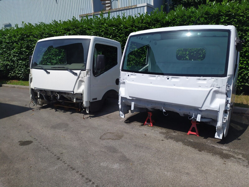 Nissan Cabstar (2007-2013) - Kabína a interiér pre Nákladné auto: obrázok 2 Nissan Cabstar (2007-2013) - Kabína a interiér pre Nákladné auto: obrázok 2