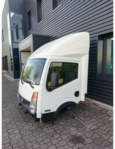 Nissan NT400 CABSTAR - Kabína a interiér pre Nákladné auto: obrázok 1 Nissan NT400 CABSTAR - Kabína a interiér pre Nákladné auto: obrázok 1
