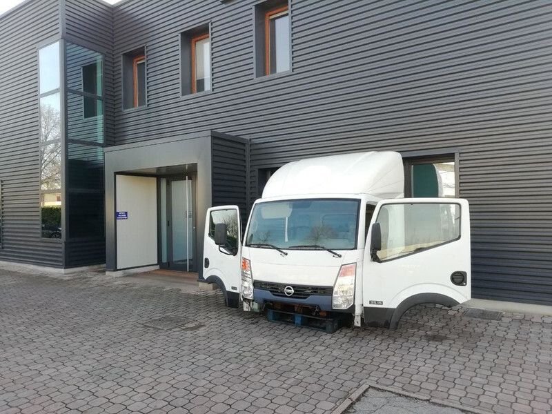 Nissan NT400 CABSTAR - Kabína a interiér pre Nákladné auto: obrázok 4 Nissan NT400 CABSTAR - Kabína a interiér pre Nákladné auto: obrázok 4