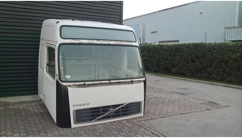 Volvo FH - Euro 4 - Kabína a interiér pre Nákladné auto: obrázok 4 Volvo FH - Euro 4 - Kabína a interiér pre Nákladné auto: obrázok 4