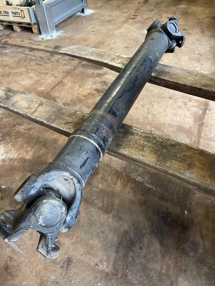 MAN PROPSHAFT 81.39143-6124 - Kardan pre Nákladné auto: obrázok 1 MAN PROPSHAFT 81.39143-6124 - Kardan pre Nákladné auto: obrázok 1