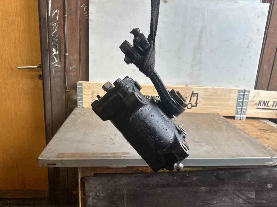 MAN STEERING GEAR 85.46200-6007 - Riadenia pre Nákladné auto: obrázok 1 MAN STEERING GEAR 85.46200-6007 - Riadenia pre Nákladné auto: obrázok 1