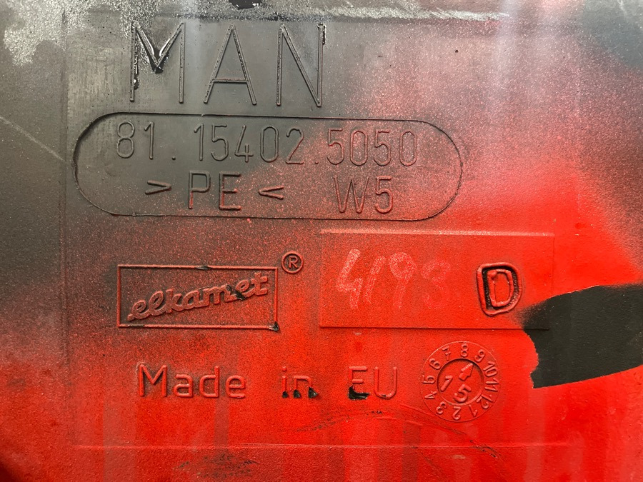 MAN UREA ADBLUE TANK 80L. 81.15402-5050 - Palivový systém pre Nákladné auto: obrázok 4 MAN UREA ADBLUE TANK 80L. 81.15402-5050 - Palivový systém pre Nákladné auto: obrázok 4