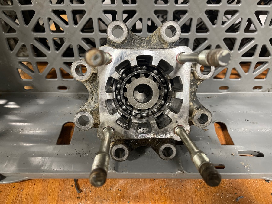 SCANIA PTO HOUSE 2545303 - Hydraulika pre Nákladné auto: obrázok 1 SCANIA PTO HOUSE 2545303 - Hydraulika pre Nákladné auto: obrázok 1