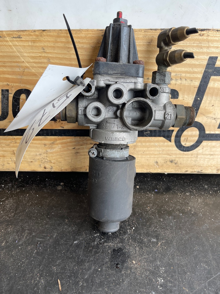 SCANIA VALVE 2250955 - Brzdový ventil pre Nákladné auto: obrázok 1 SCANIA VALVE 2250955 - Brzdový ventil pre Nákladné auto: obrázok 1