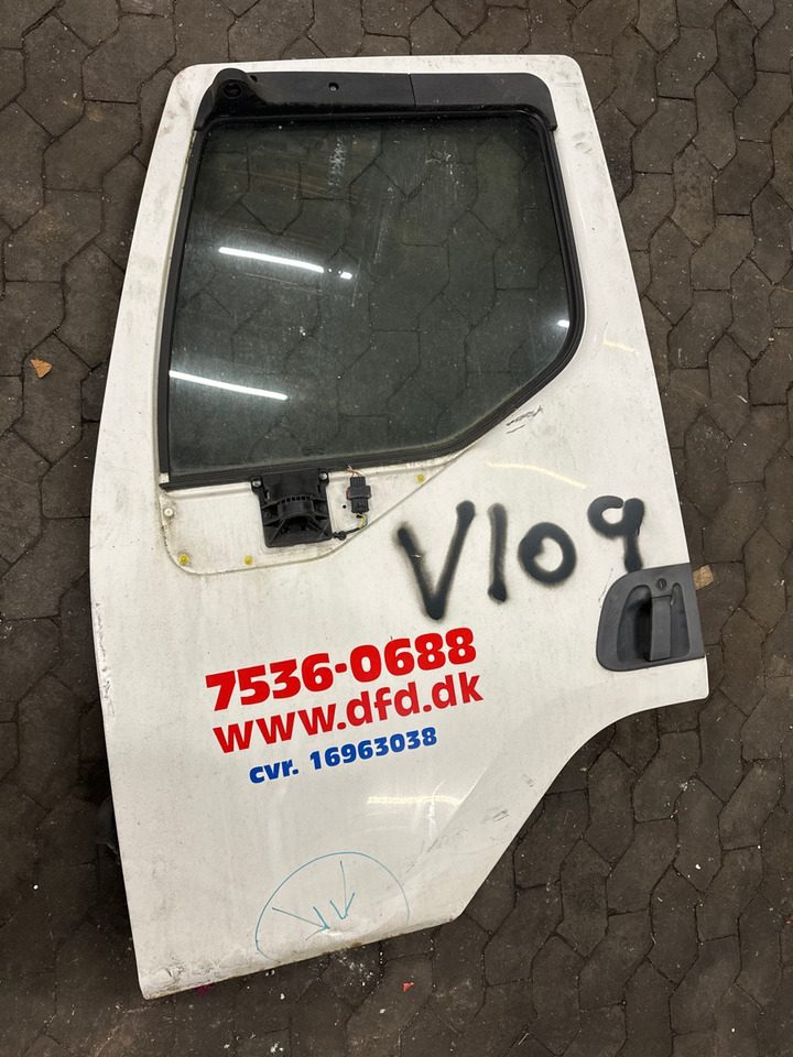 VOLVO FLE LEFT DOOR 20832731 - Kabína a interiér pre Nákladné auto: obrázok 1 VOLVO FLE LEFT DOOR 20832731 - Kabína a interiér pre Nákladné auto: obrázok 1
