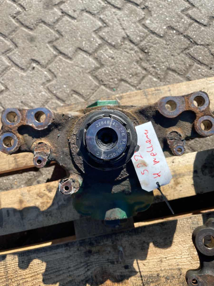 VOLVO STEERING KNUCKLE 22848445 - Tehlica pre Nákladné auto: obrázok 1 VOLVO STEERING KNUCKLE 22848445 - Tehlica pre Nákladné auto: obrázok 1