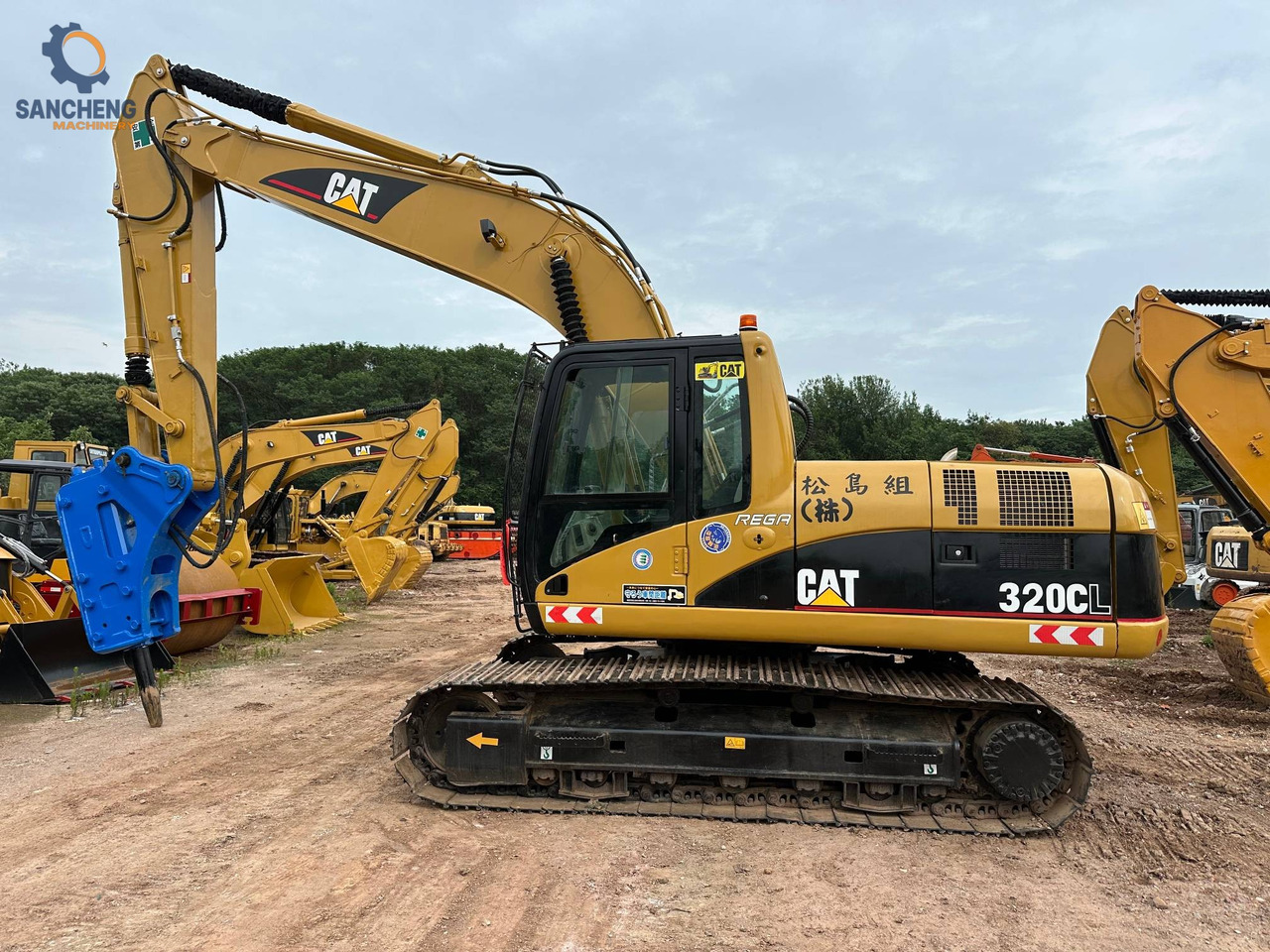 CAT 320CL with hammer - Pásové rýpadlo: obrázok 2 CAT 320CL with hammer - Pásové rýpadlo: obrázok 2