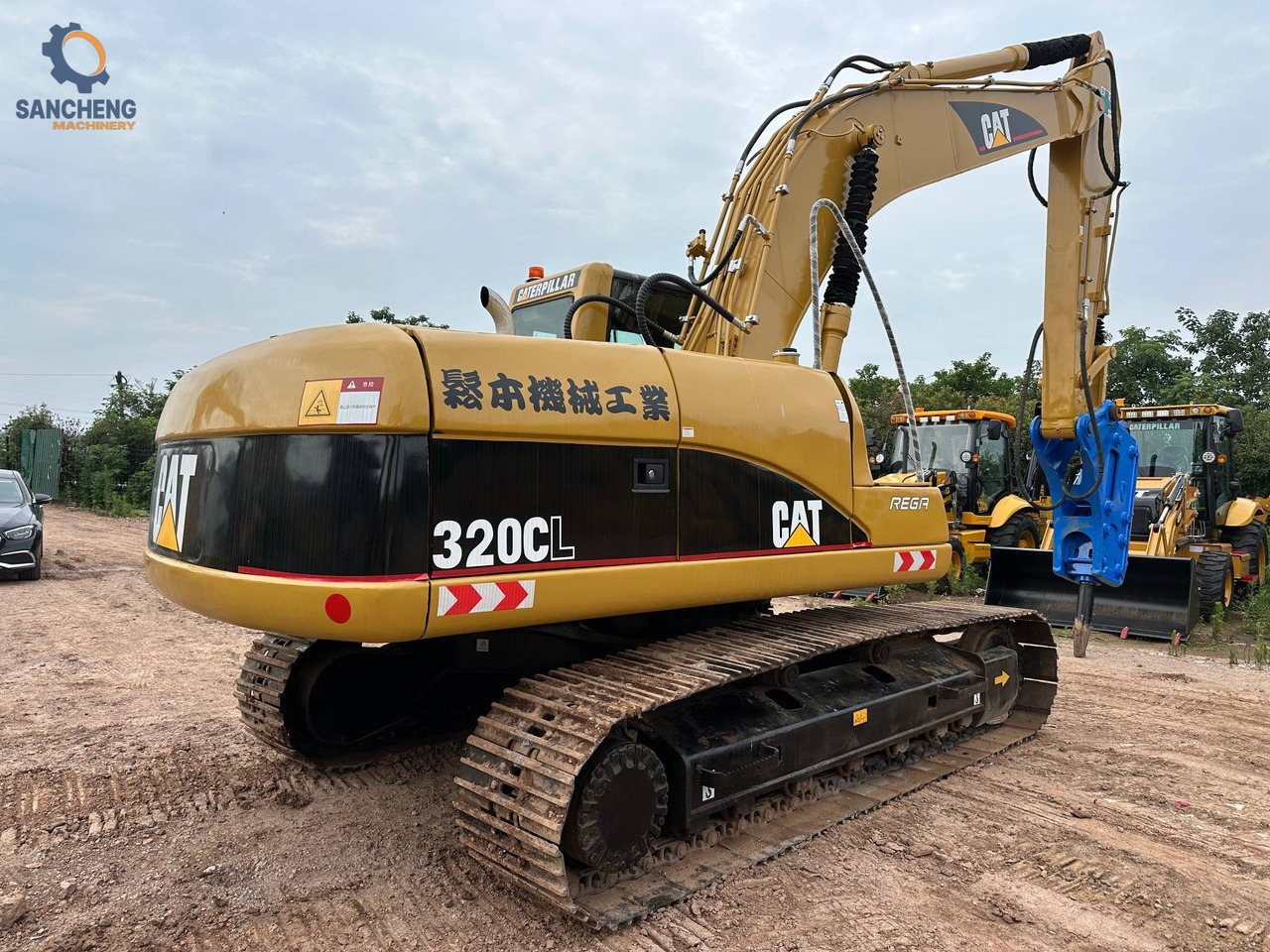 CAT 320CL with hammer - Pásové rýpadlo: obrázok 4 CAT 320CL with hammer - Pásové rýpadlo: obrázok 4