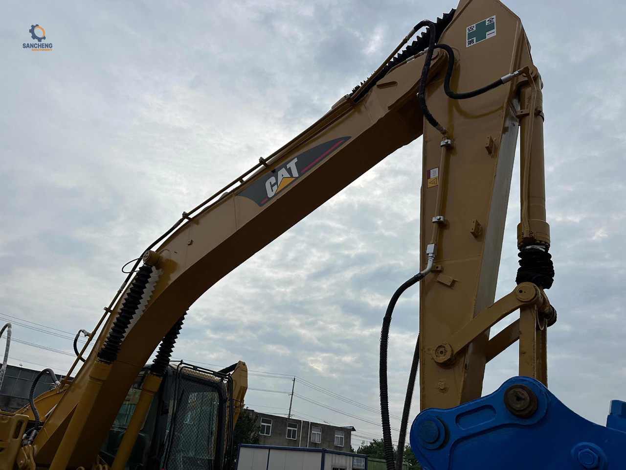 CAT 320CL with hammer - Pásové rýpadlo: obrázok 5 CAT 320CL with hammer - Pásové rýpadlo: obrázok 5