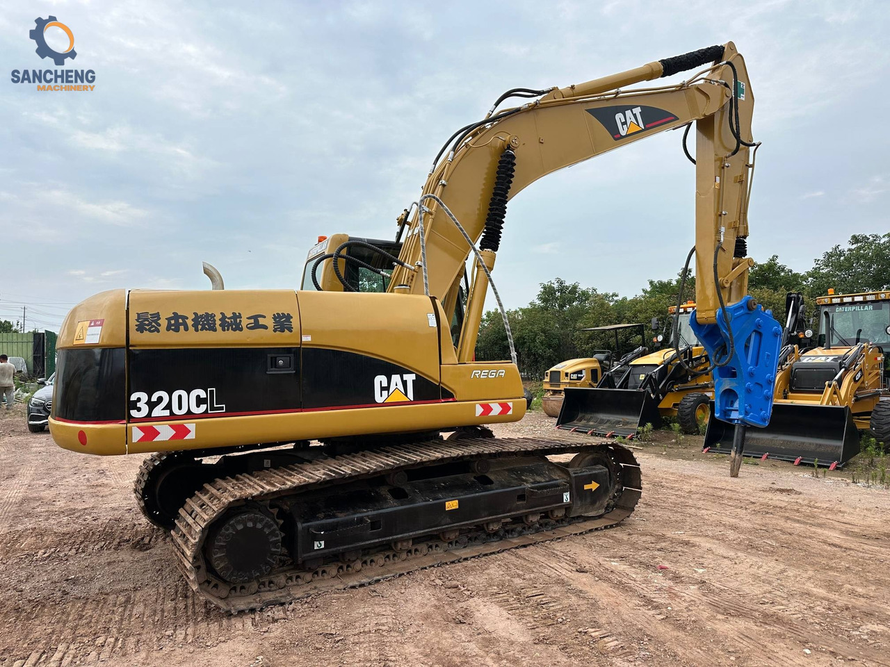 CAT 320CL with hammer - Pásové rýpadlo: obrázok 3 CAT 320CL with hammer - Pásové rýpadlo: obrázok 3