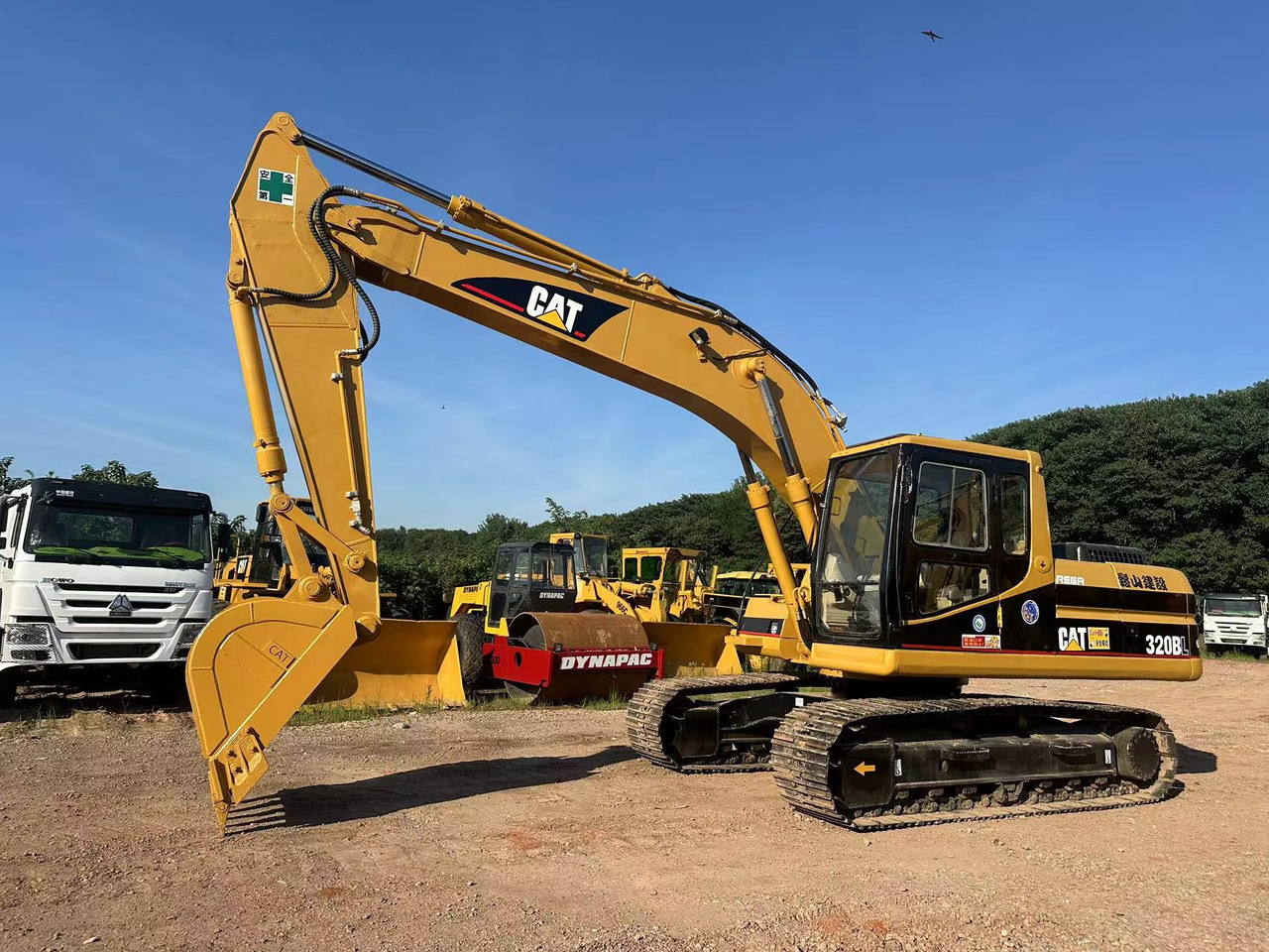 CATERPILLAR 320B - Pásové rýpadlo: obrázok 3 CATERPILLAR 320B - Pásové rýpadlo: obrázok 3