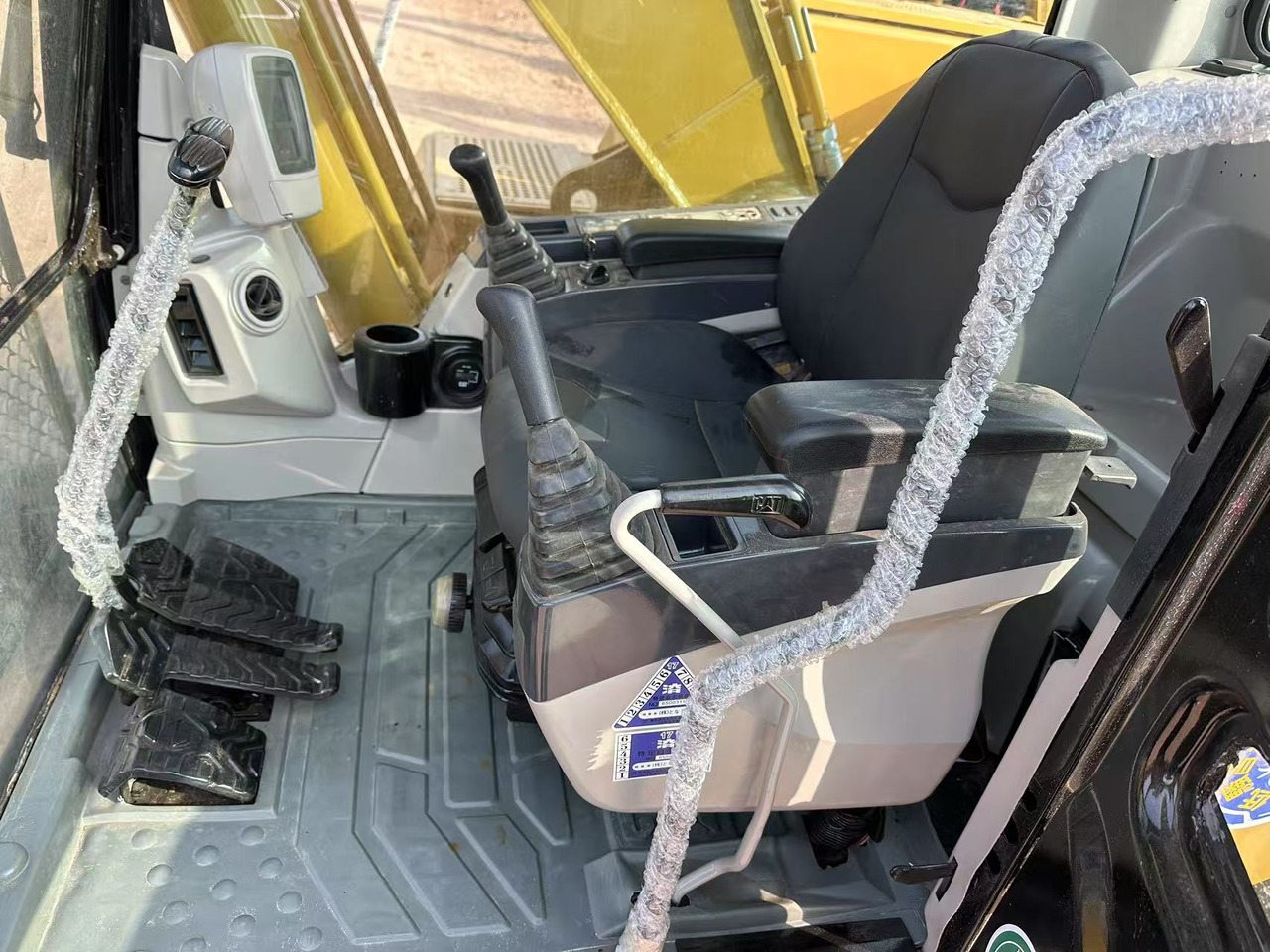 CATERPILLAR 320C - Pásové rýpadlo: obrázok 5 CATERPILLAR 320C - Pásové rýpadlo: obrázok 5