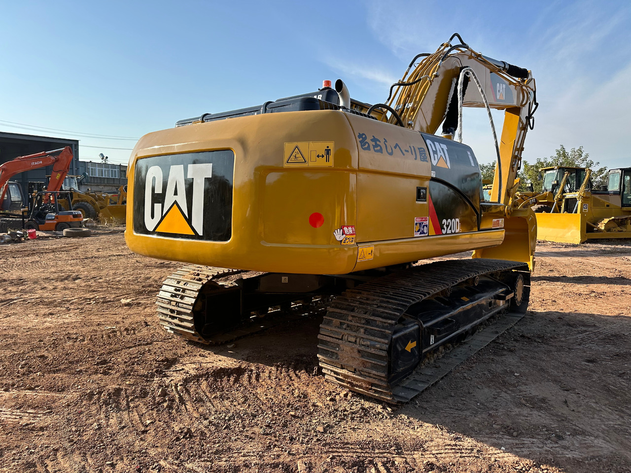 Pásové rýpadlo CATERPILLAR 320D2L excavator: obrázok 9