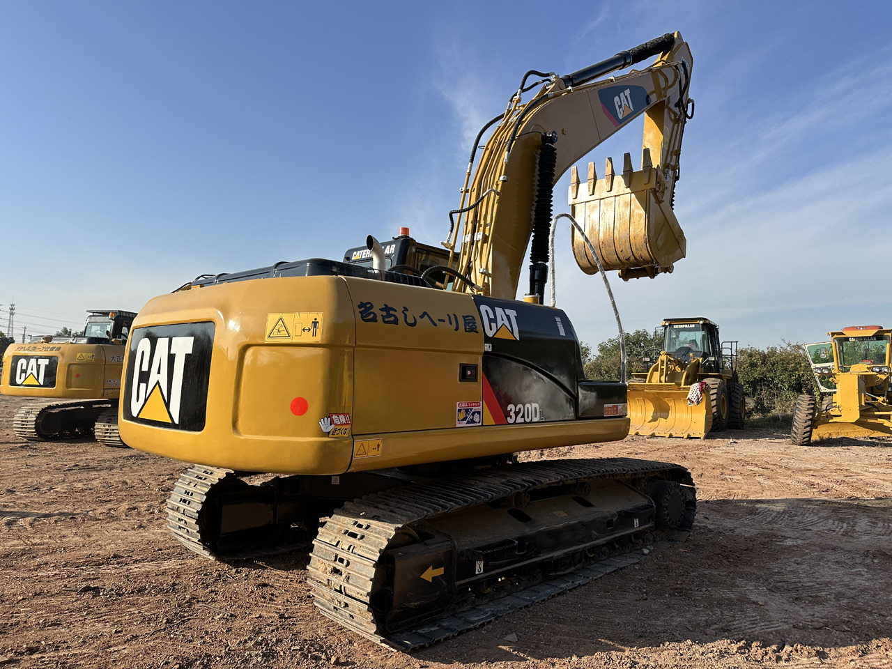 CATERPILLAR 320DL - Pásové rýpadlo: obrázok 4 CATERPILLAR 320DL - Pásové rýpadlo: obrázok 4