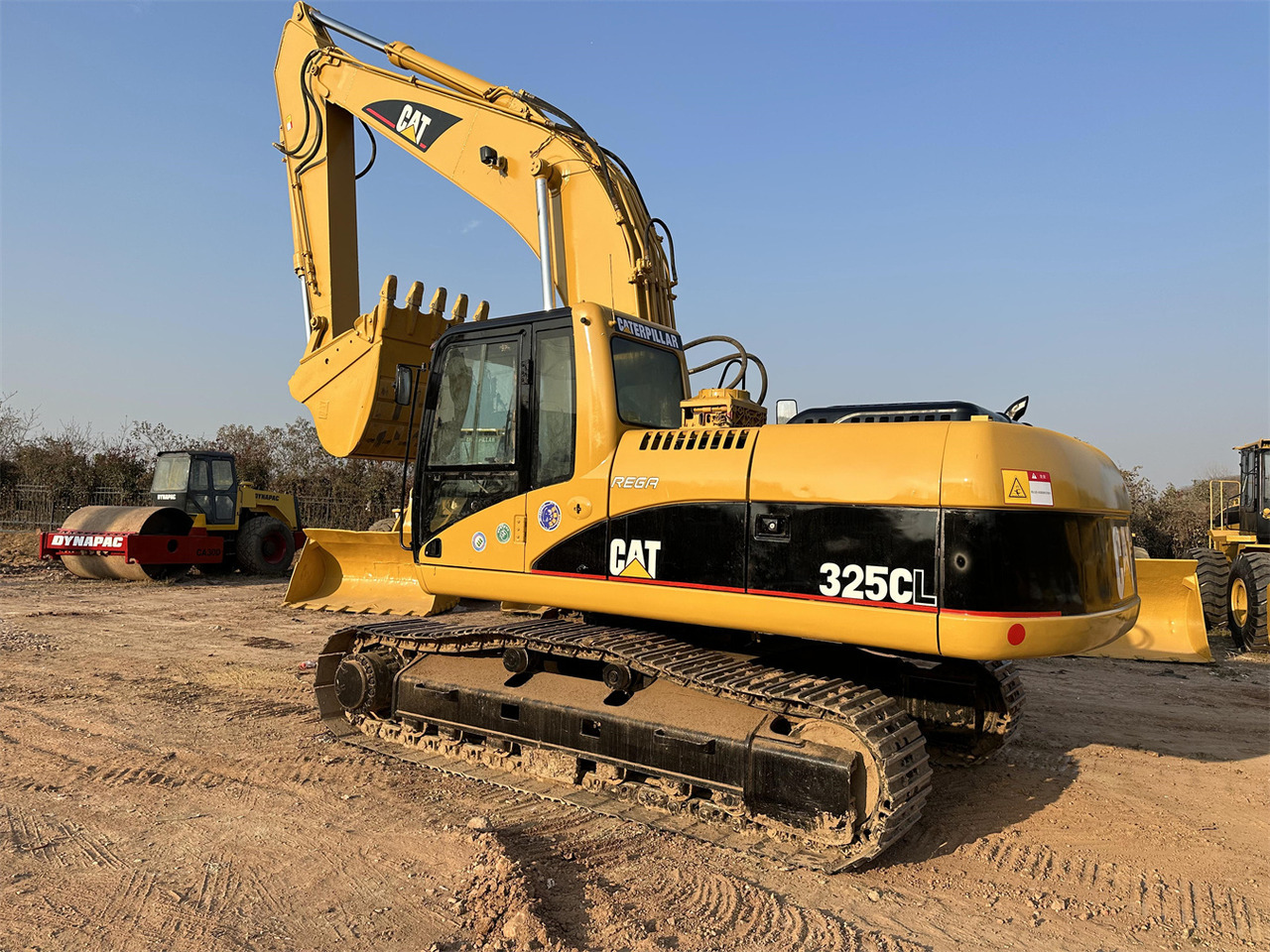 CATERPILLAR 325C - Pásové rýpadlo: obrázok 1 CATERPILLAR 325C - Pásové rýpadlo: obrázok 1