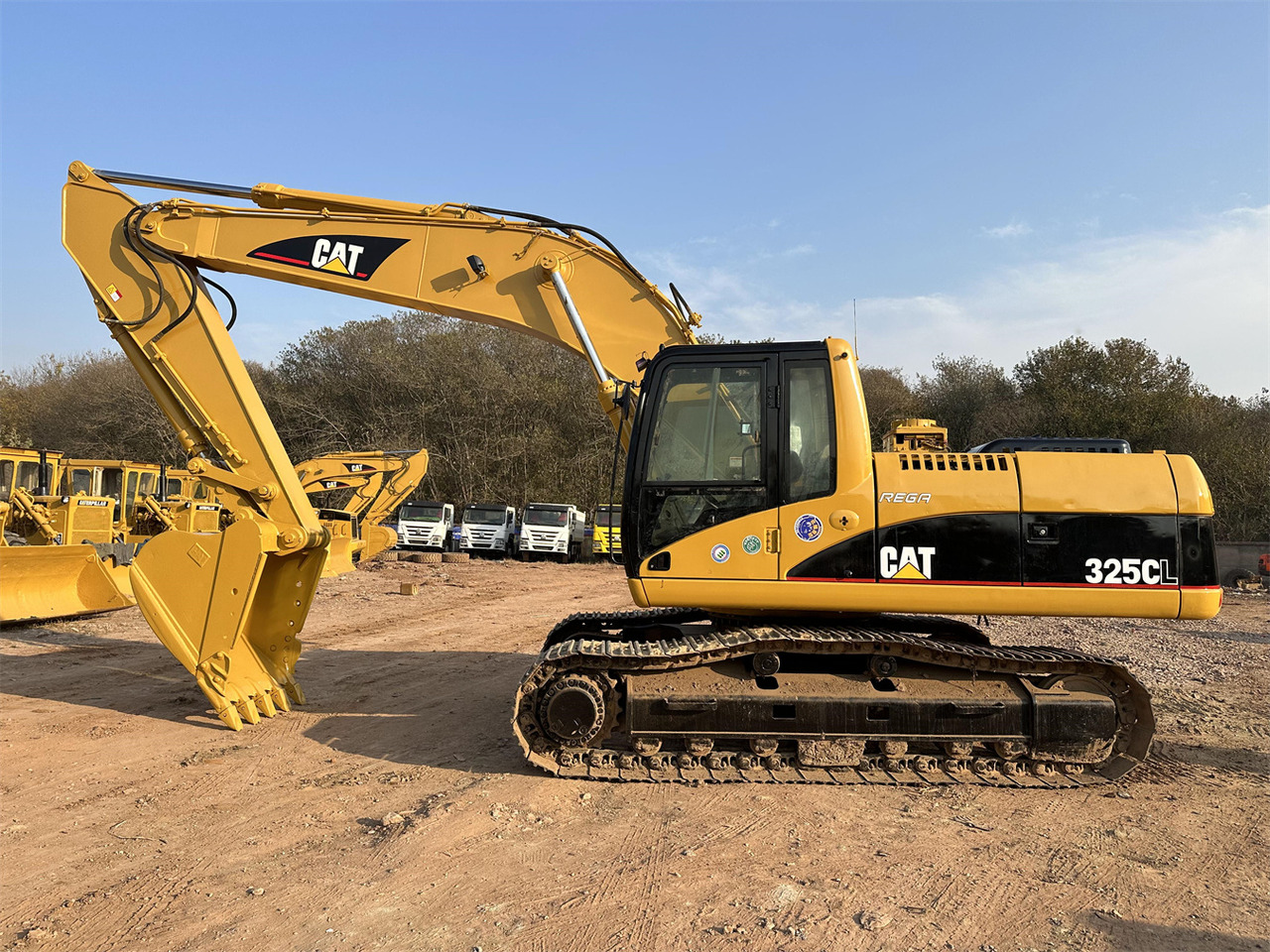 CATERPILLAR 325C - Pásové rýpadlo: obrázok 1 CATERPILLAR 325C - Pásové rýpadlo: obrázok 1