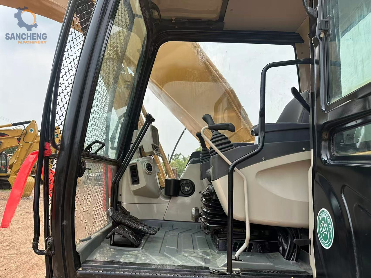 CATERPILLAR 325CL - Pásové rýpadlo: obrázok 3 CATERPILLAR 325CL - Pásové rýpadlo: obrázok 3