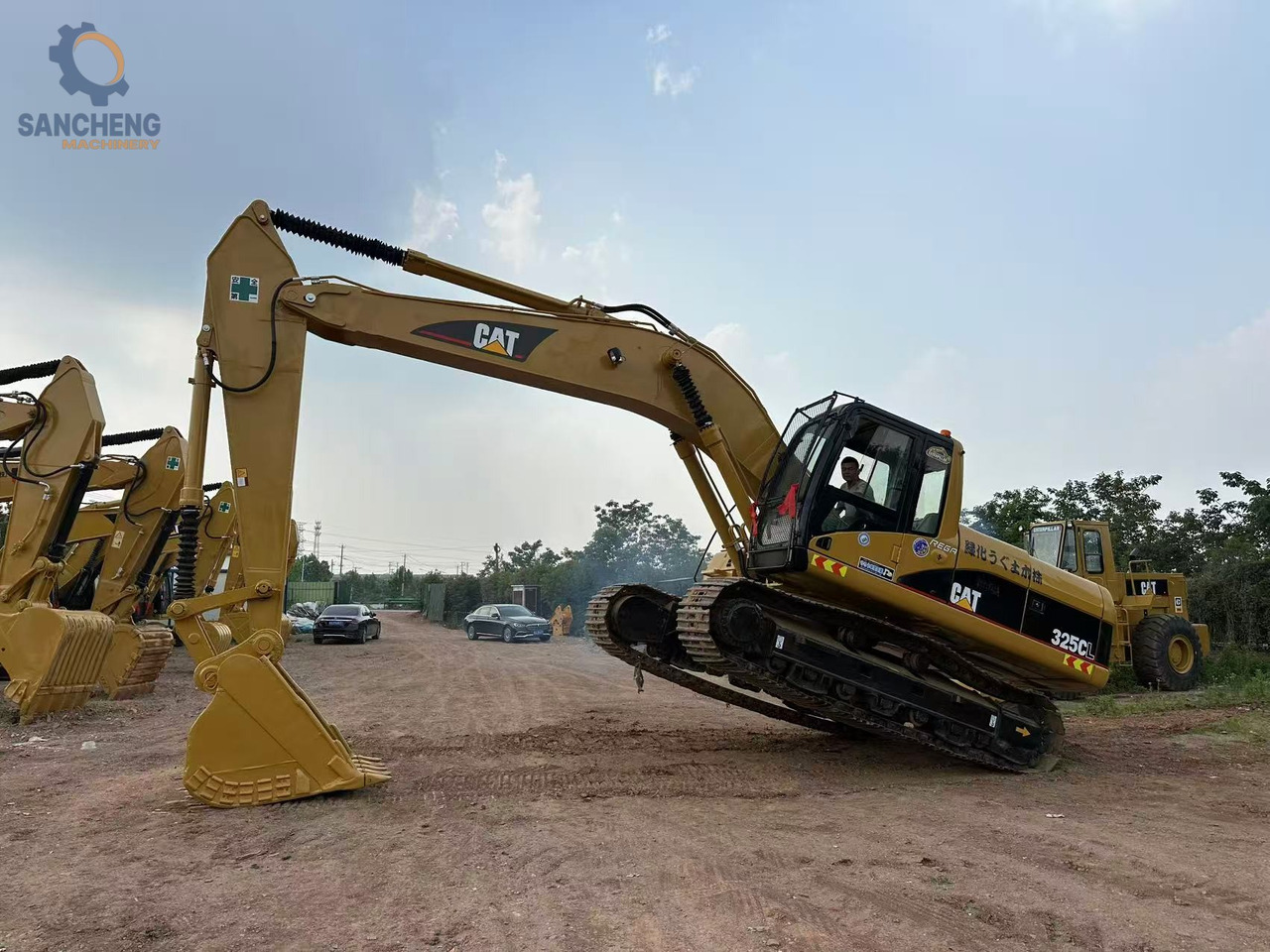 CATERPILLAR 325CL - Pásové rýpadlo: obrázok 1 CATERPILLAR 325CL - Pásové rýpadlo: obrázok 1