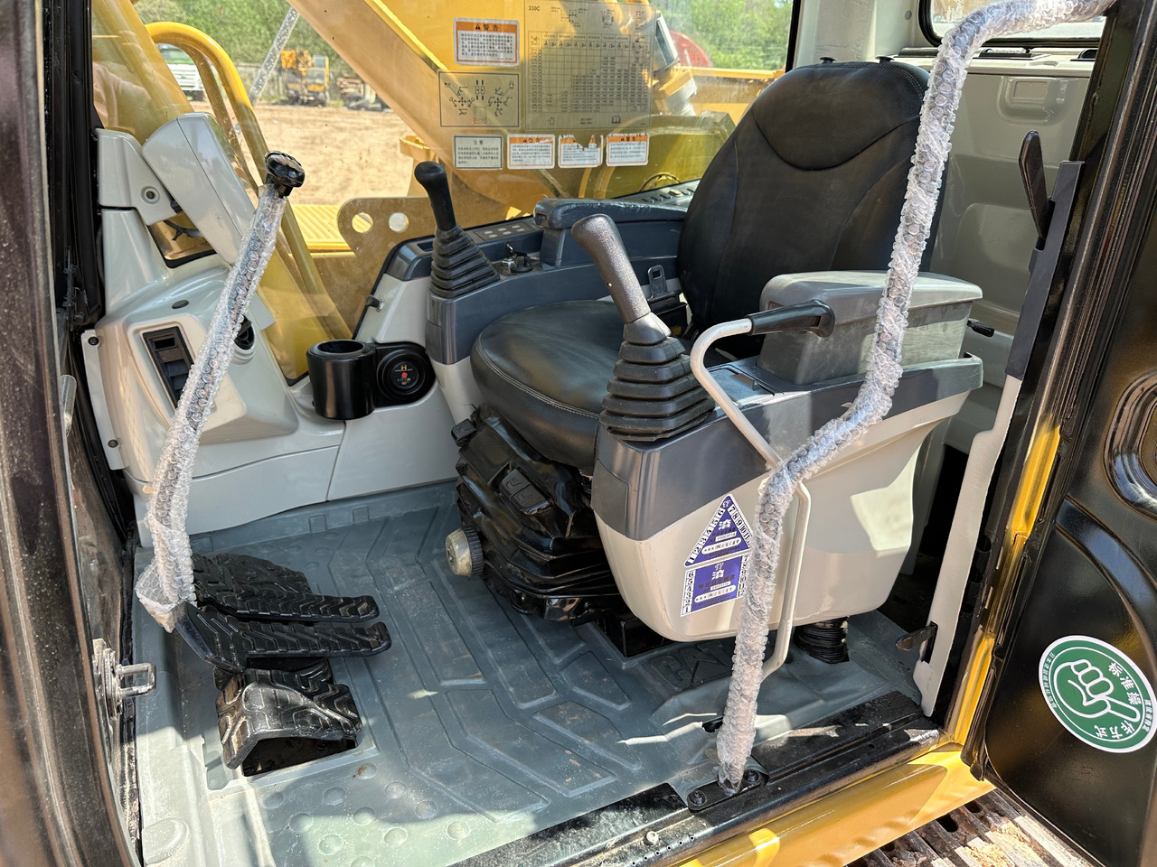 CATERPILLAR 330CL - Pásové rýpadlo: obrázok 5 CATERPILLAR 330CL - Pásové rýpadlo: obrázok 5