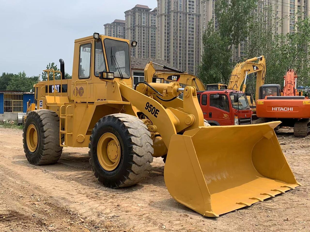CATERPILLAR 950E - Kolesový nakladač: obrázok 5 CATERPILLAR 950E - Kolesový nakladač: obrázok 5