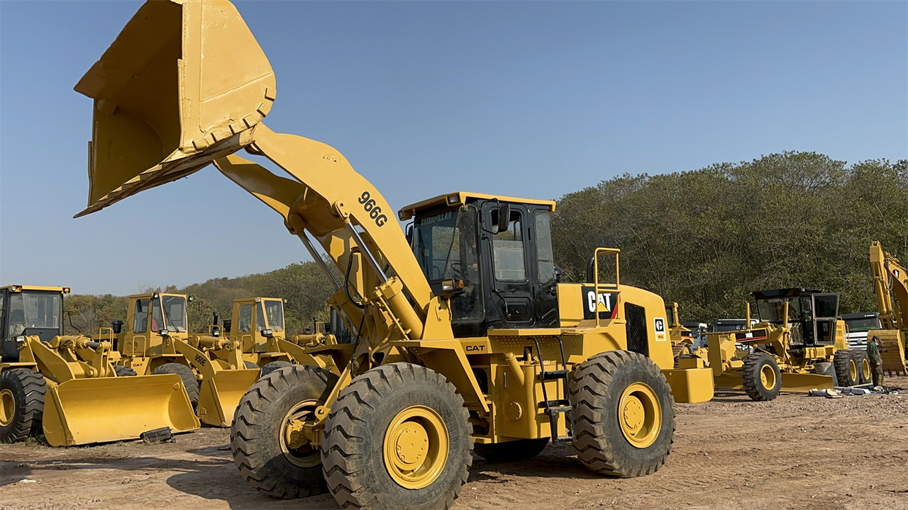 CATERPILLAR 966G - Kolesový nakladač: obrázok 1 CATERPILLAR 966G - Kolesový nakladač: obrázok 1