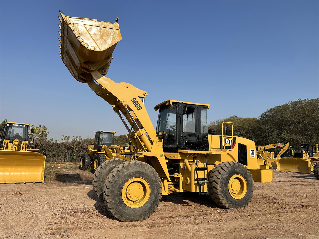 CATERPILLAR 966G - Kolesový nakladač: obrázok 2 CATERPILLAR 966G - Kolesový nakladač: obrázok 2