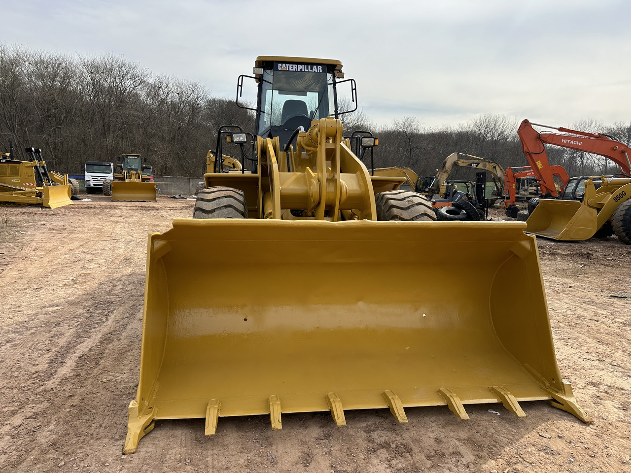 Kolesový nakladač CATERPILLAR 966H: obrázok 7