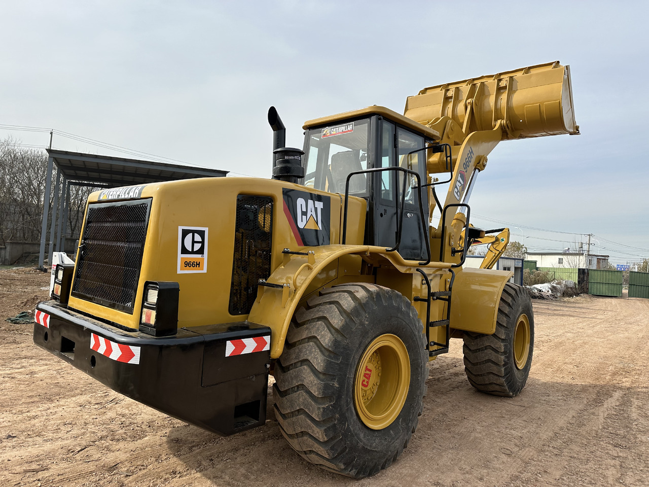CATERPILLAR 966H - Kolesový nakladač: obrázok 4 CATERPILLAR 966H - Kolesový nakladač: obrázok 4