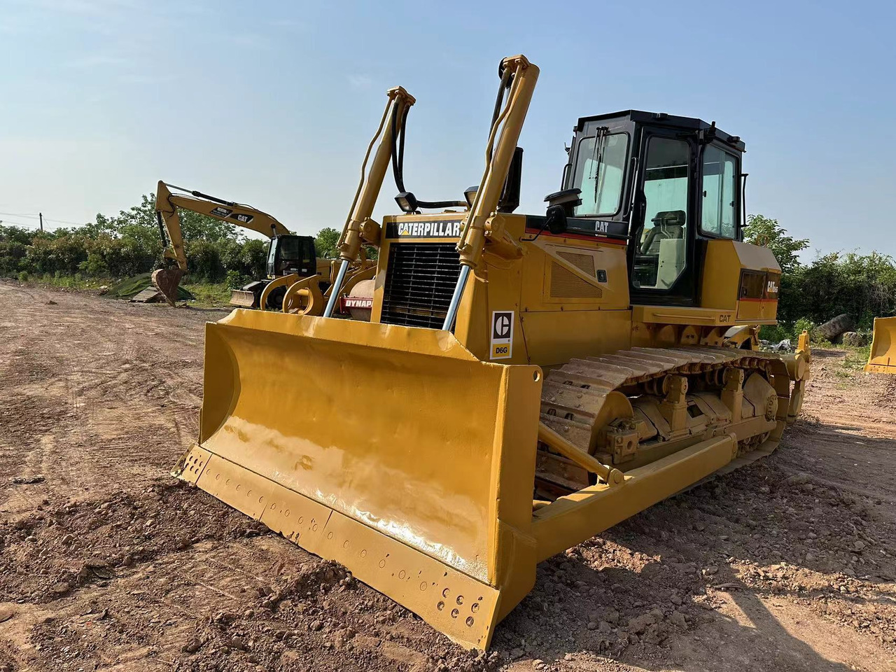CATERPILLAR D6G Crawler Bulldozer - Buldozér: obrázok 4 CATERPILLAR D6G Crawler Bulldozer - Buldozér: obrázok 4