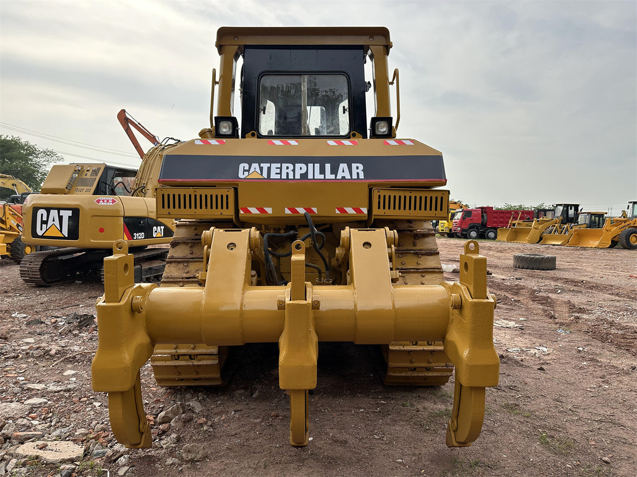Buldozér CATERPILLAR D7R: obrázok 8
