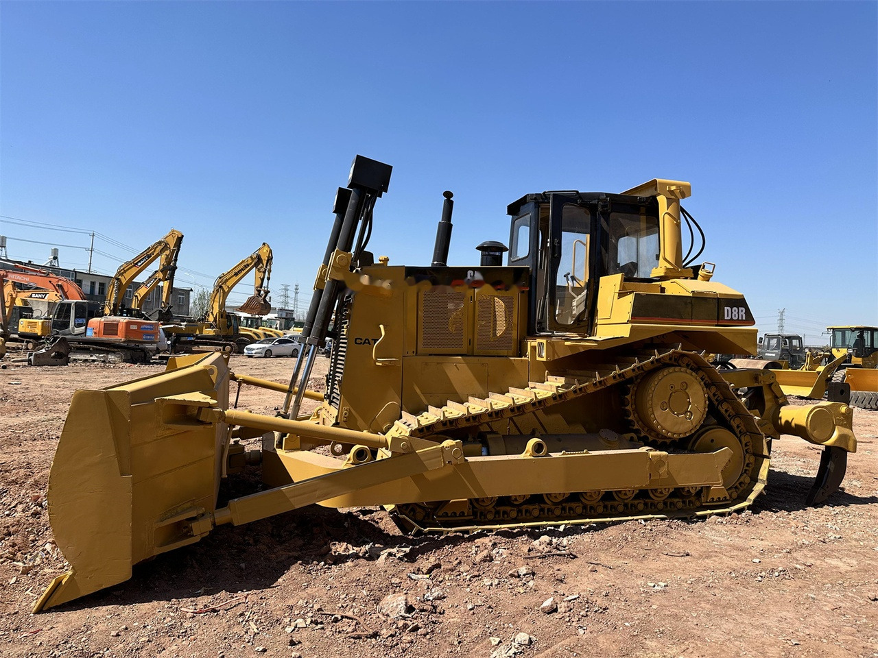 CATERPILLAR D8R - Buldozér: obrázok 5 CATERPILLAR D8R - Buldozér: obrázok 5