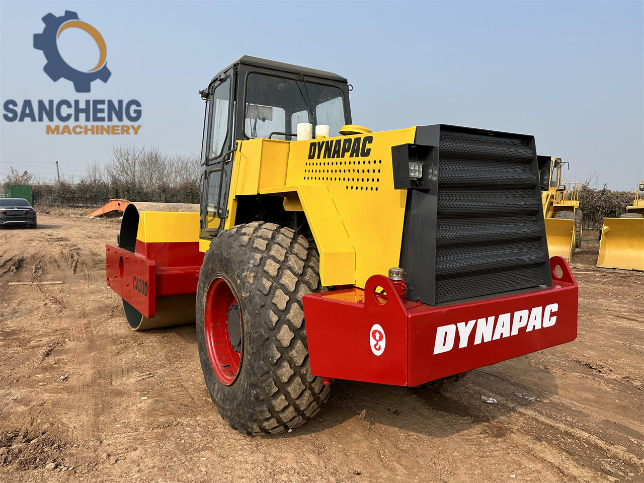 DYNAPAC CA30D - Valec: obrázok 1 DYNAPAC CA30D - Valec: obrázok 1