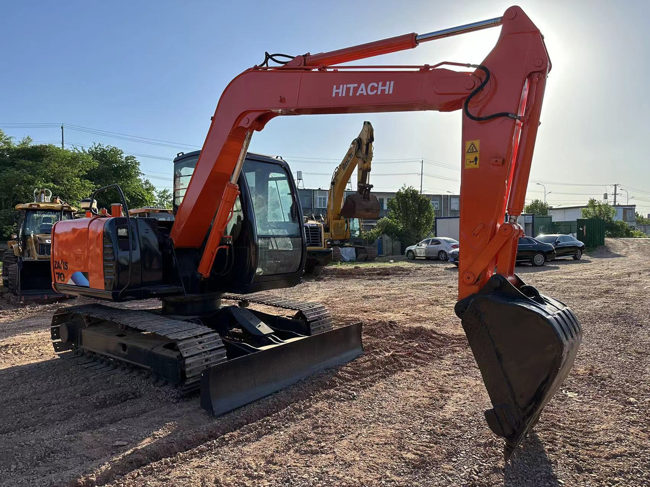 HITACHI ZAXIS ZX70 - Mini rýpadlo: obrázok 4 HITACHI ZAXIS ZX70 - Mini rýpadlo: obrázok 4