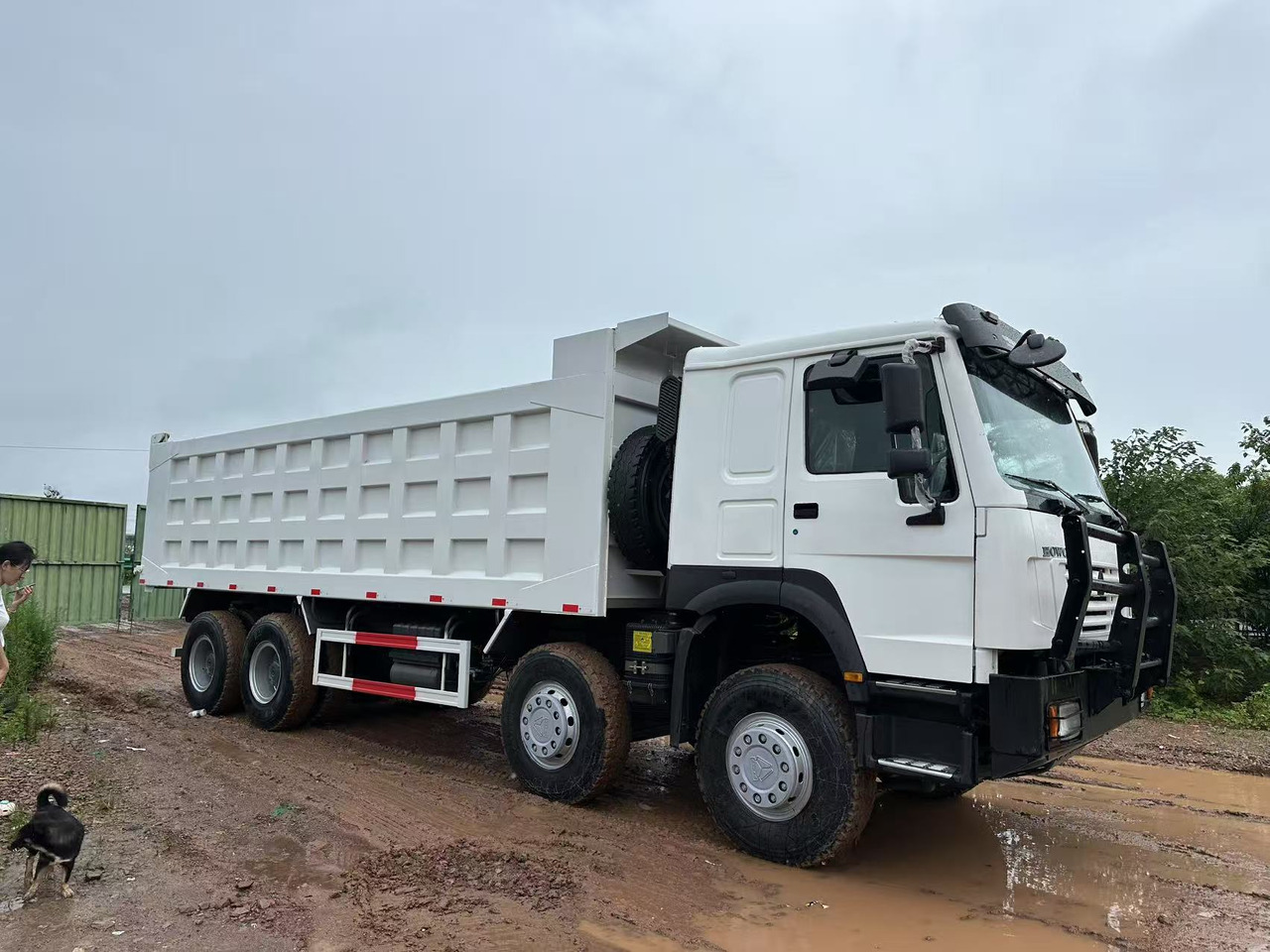 HOWO 371hp - Sklápač: obrázok 3 HOWO 371hp - Sklápač: obrázok 3