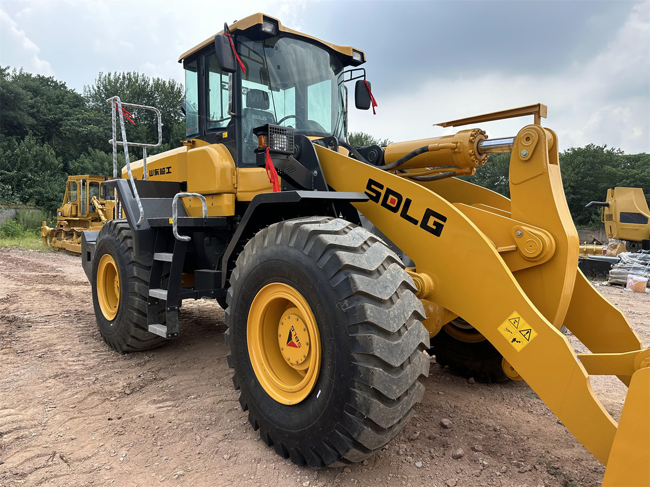 Kolesový nakladač SDLG L956F: obrázok 10
