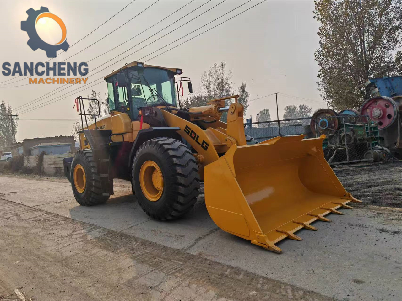 SDLG L956F - Kolesový nakladač: obrázok 4 SDLG L956F - Kolesový nakladač: obrázok 4