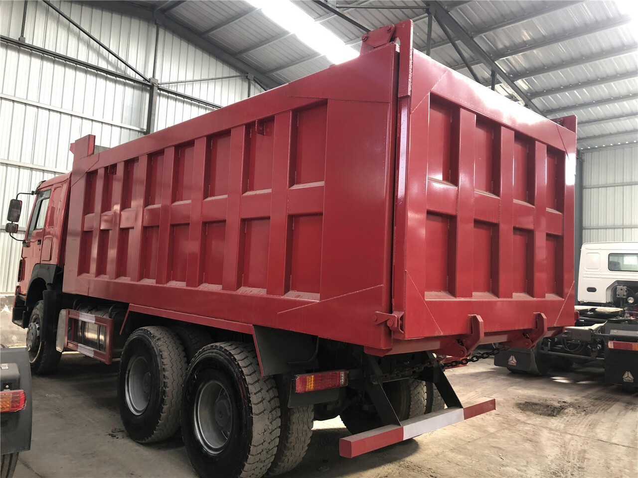 SINOTRUK Howo Dump truck 371 - Sklápač: obrázok 5 SINOTRUK Howo Dump truck 371 - Sklápač: obrázok 5