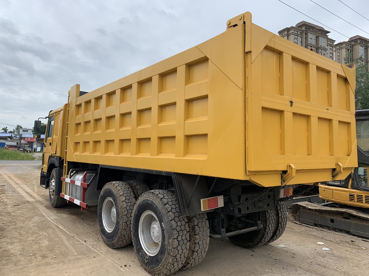 SINOTRUK Howo Dump truck 371 - Sklápač: obrázok 5 SINOTRUK Howo Dump truck 371 - Sklápač: obrázok 5