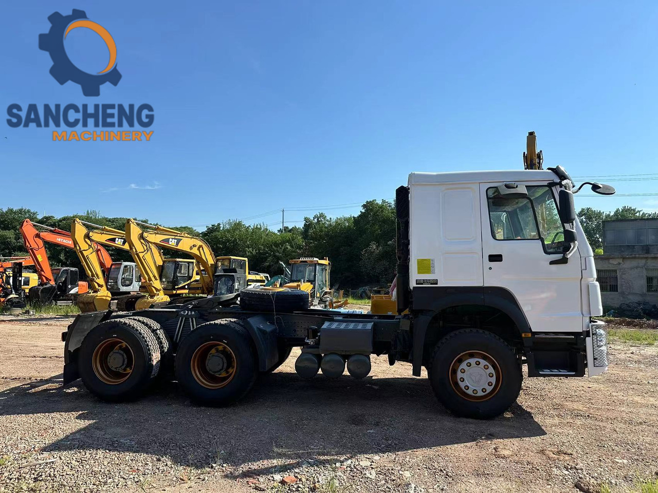 SINOTRUK HOWO Truck Head 371hp - Ťahač: obrázok 4 SINOTRUK HOWO Truck Head 371hp - Ťahač: obrázok 4